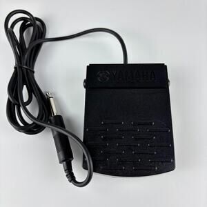 Yamaha FC5 Sustain Foot Pedal Electronic Keyboard Switch 5.5 Ft Cord Genuine